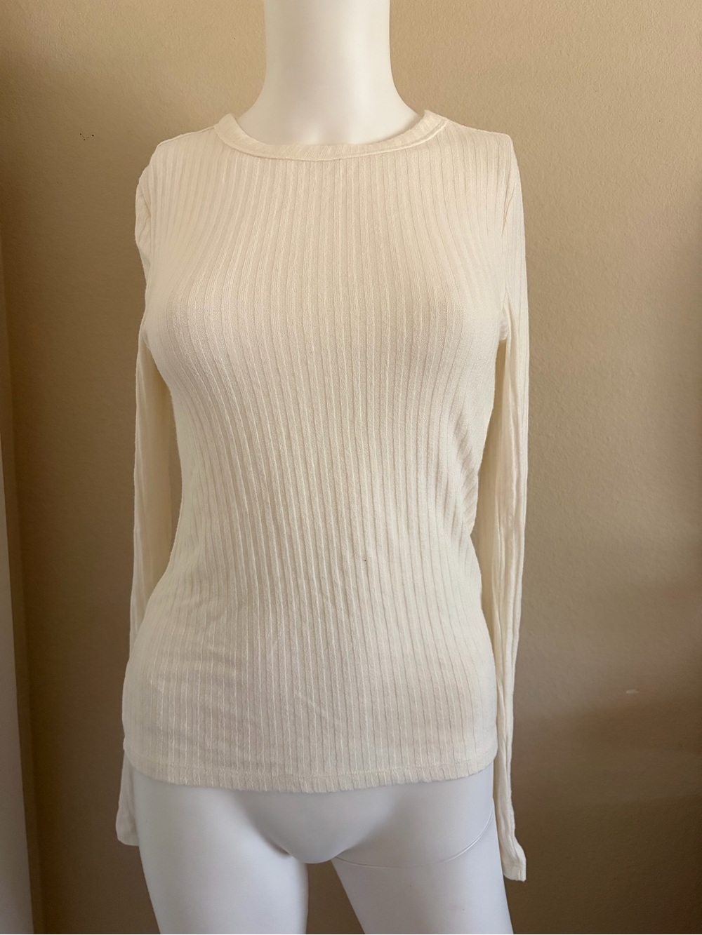 Vintage Cream Ribbed Crewneck Long-Sleeve Top